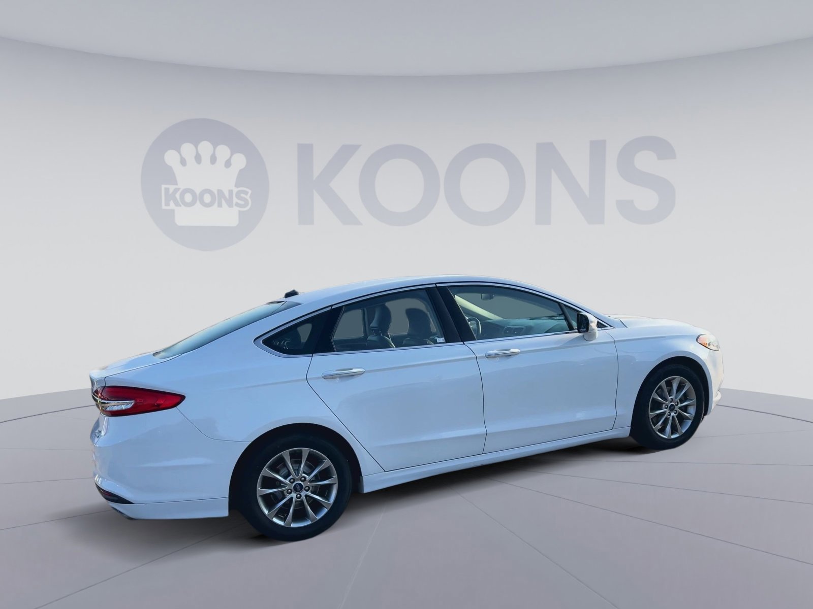 Certified 2017 Ford Fusion SE image 6