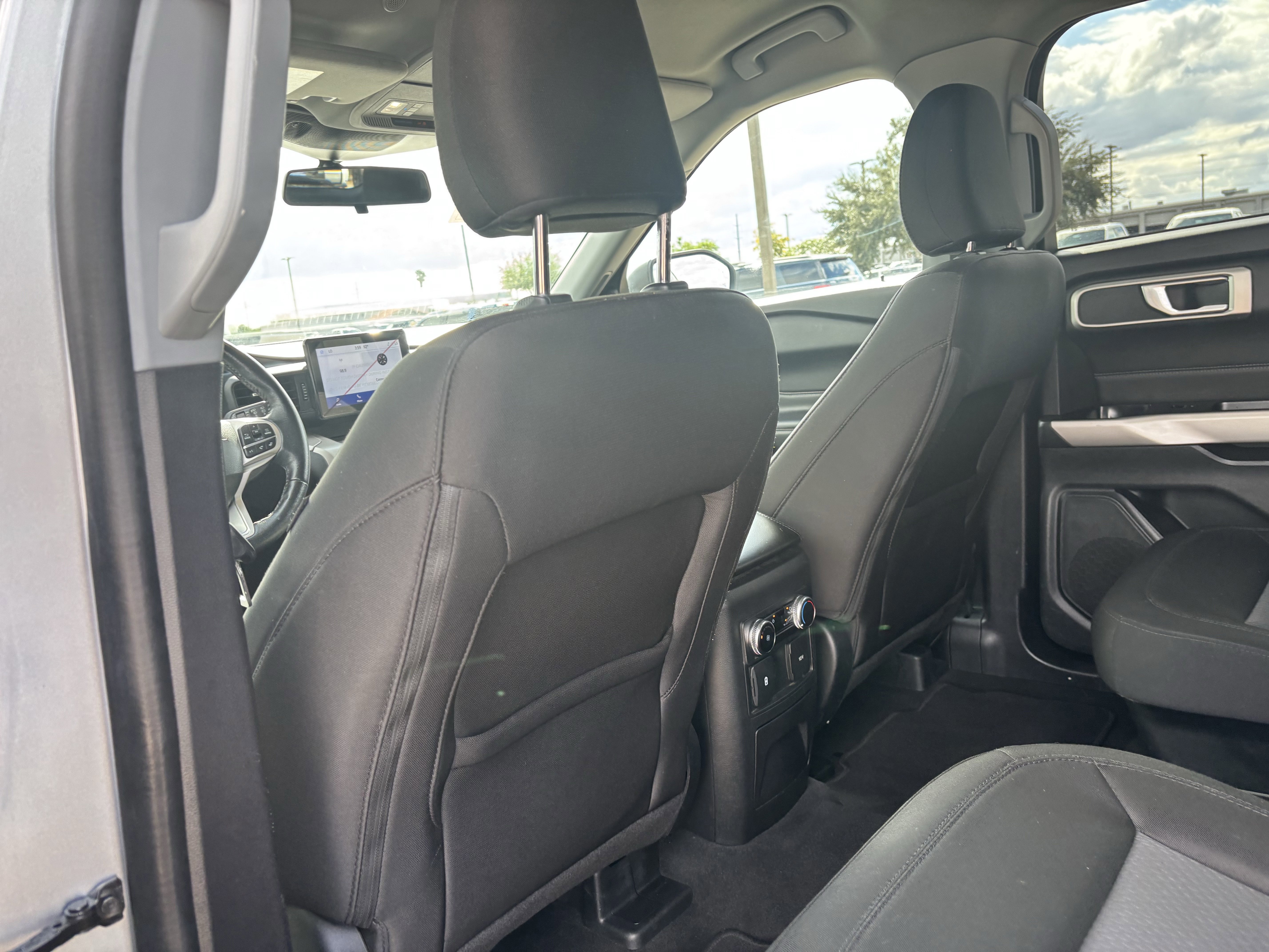 Certified 2023 Ford Explorer XLT image 17