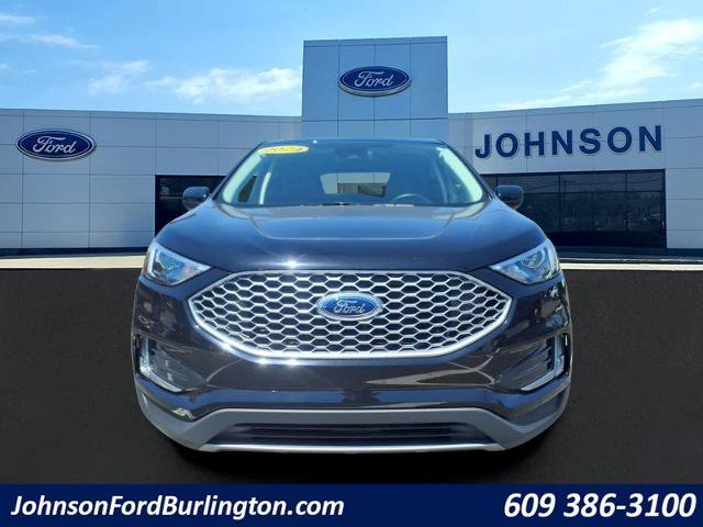 Certified 2024 Ford Edge SEL w/ Convenience Package AWD/4WD image 8