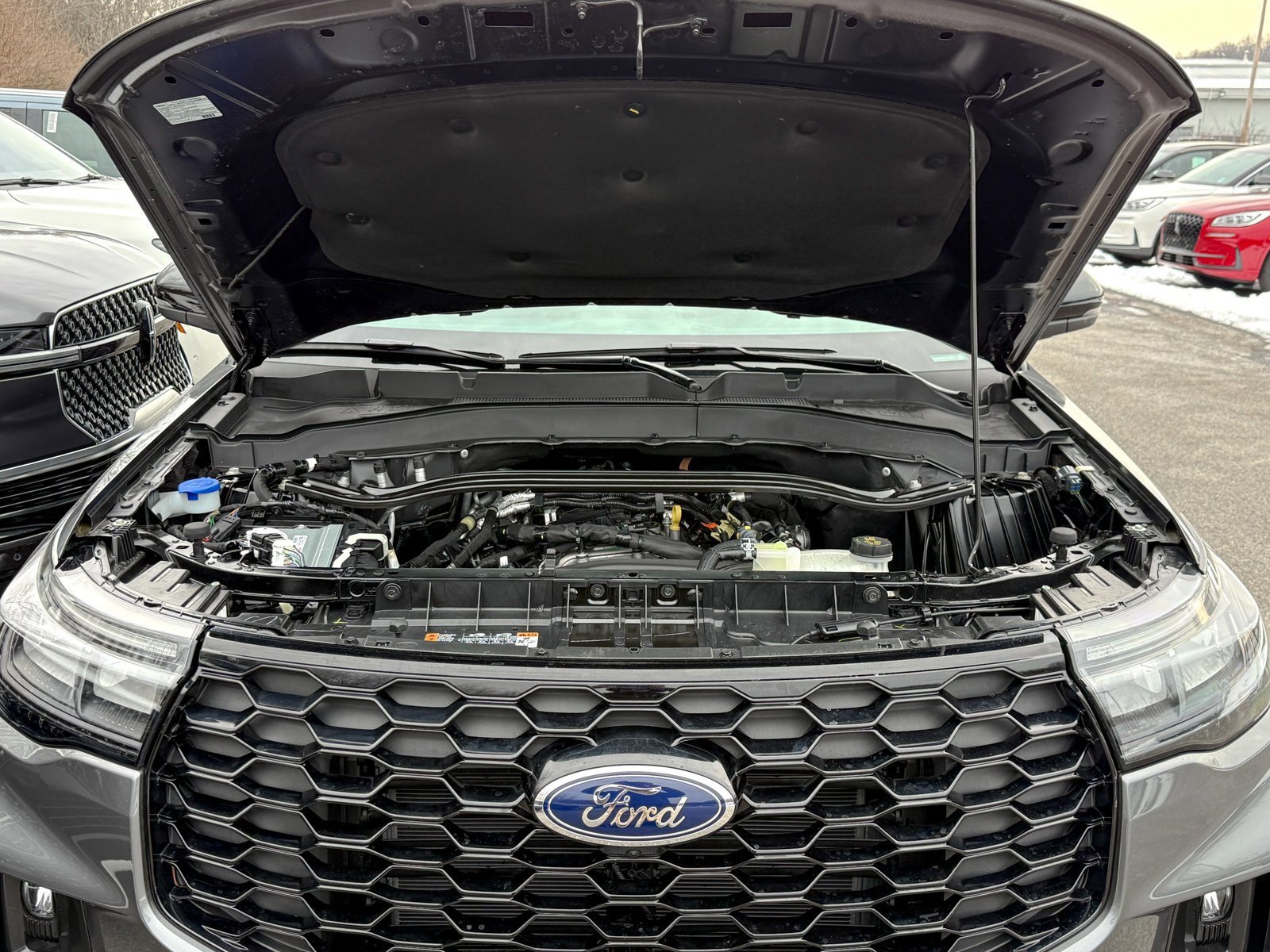 Certified 2025 Ford Explorer ST-Line w/ Premium Package image 16