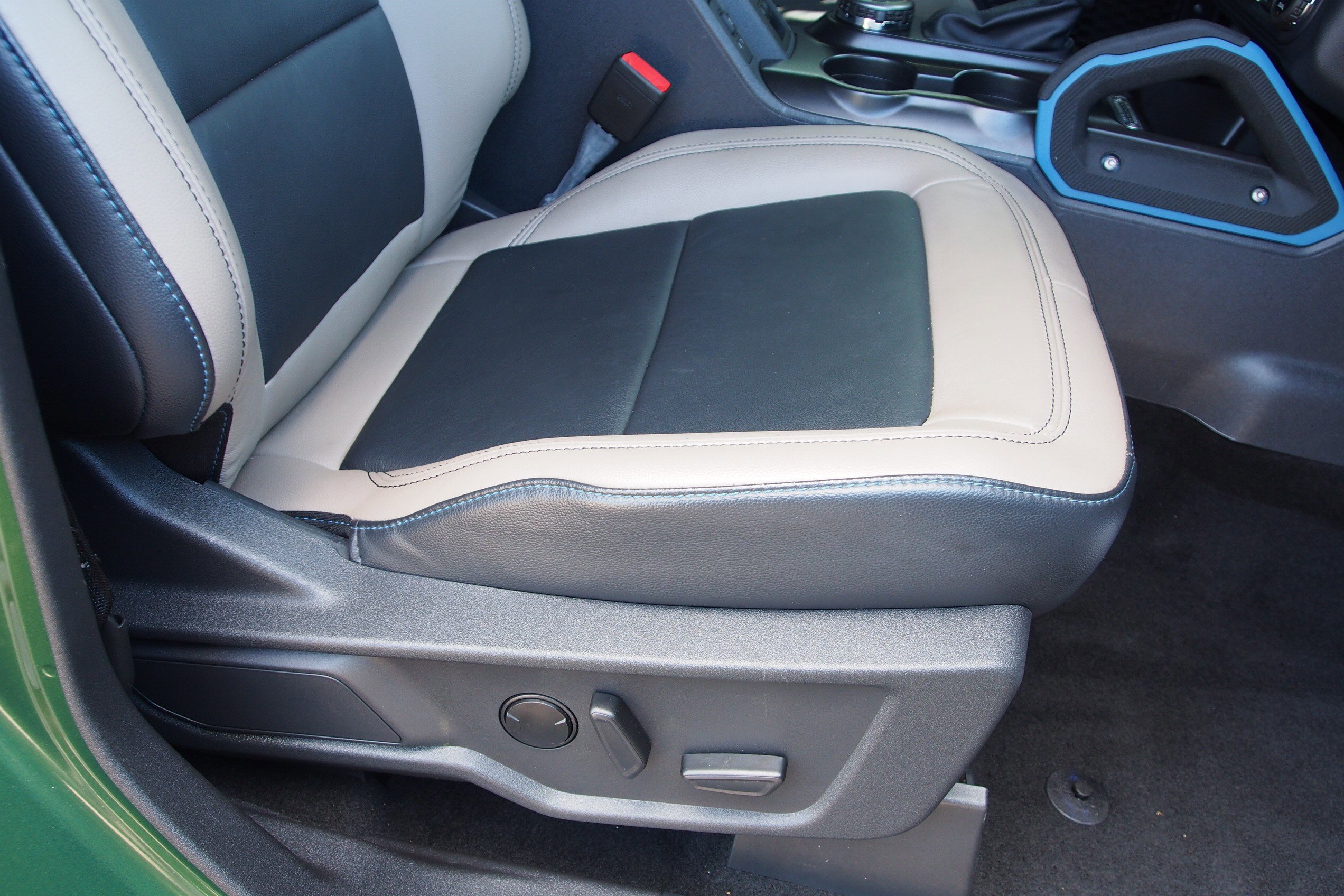 Certified 2023 Ford Bronco Wildtrak image 12