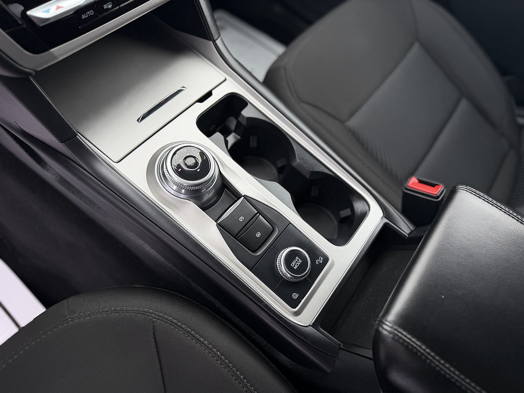 Certified 2023 Ford Explorer XLT AWD/4WD image 16