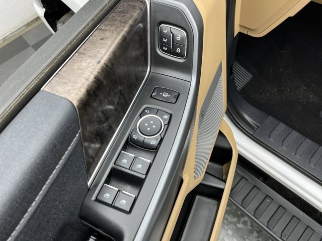 Certified 2026 Ford F250 Lariat w/ Black Appearance Package AWD/4WD image 11