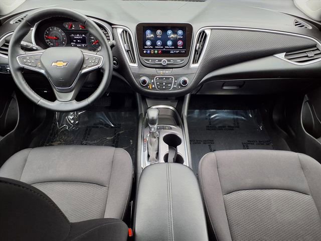 Used 2024 Chevrolet Malibu LT w/ Midnight Edition image 13