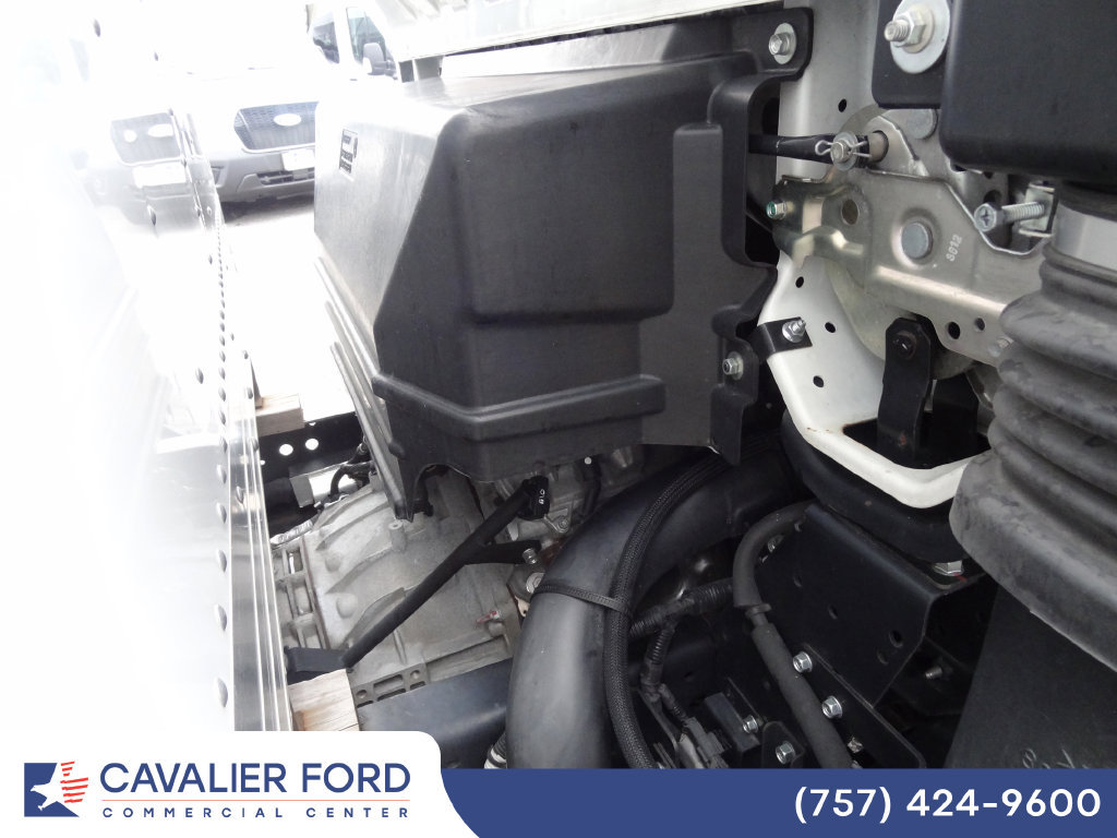 Used 2024 Isuzu NQR RWD image 29