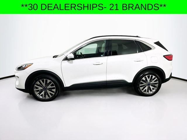 Certified 2022 Ford Escape Titanium w/ Class II Trailer Tow Package AWD/4WD image 5