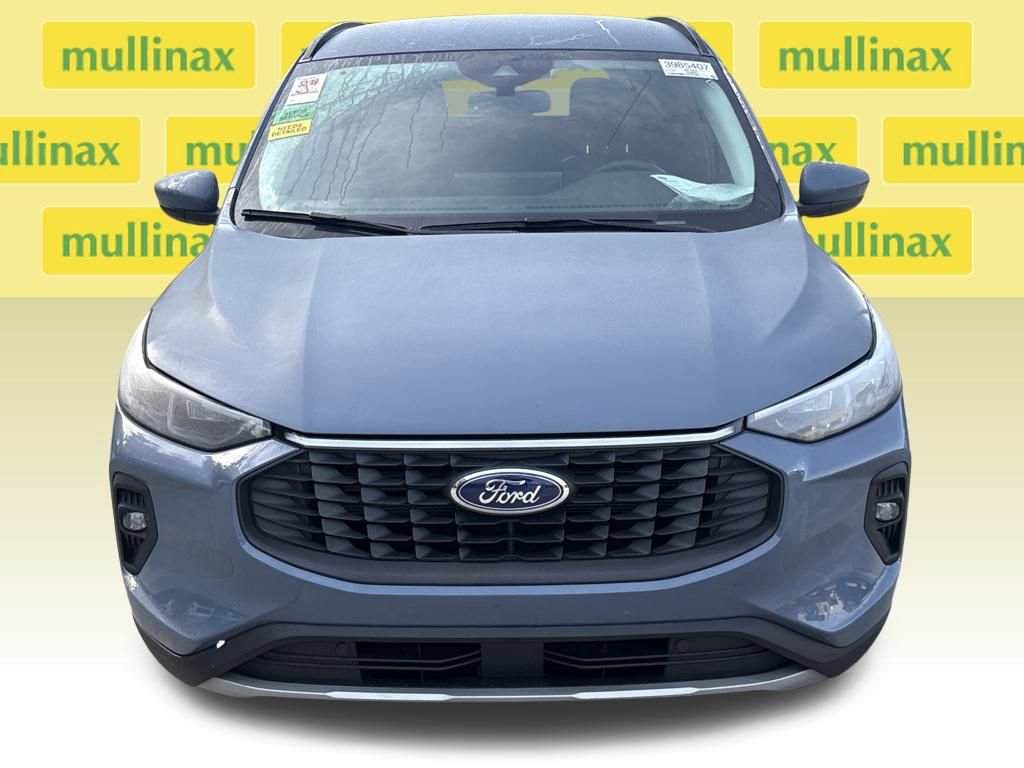 Certified 2025 Ford Escape Platinum image 7