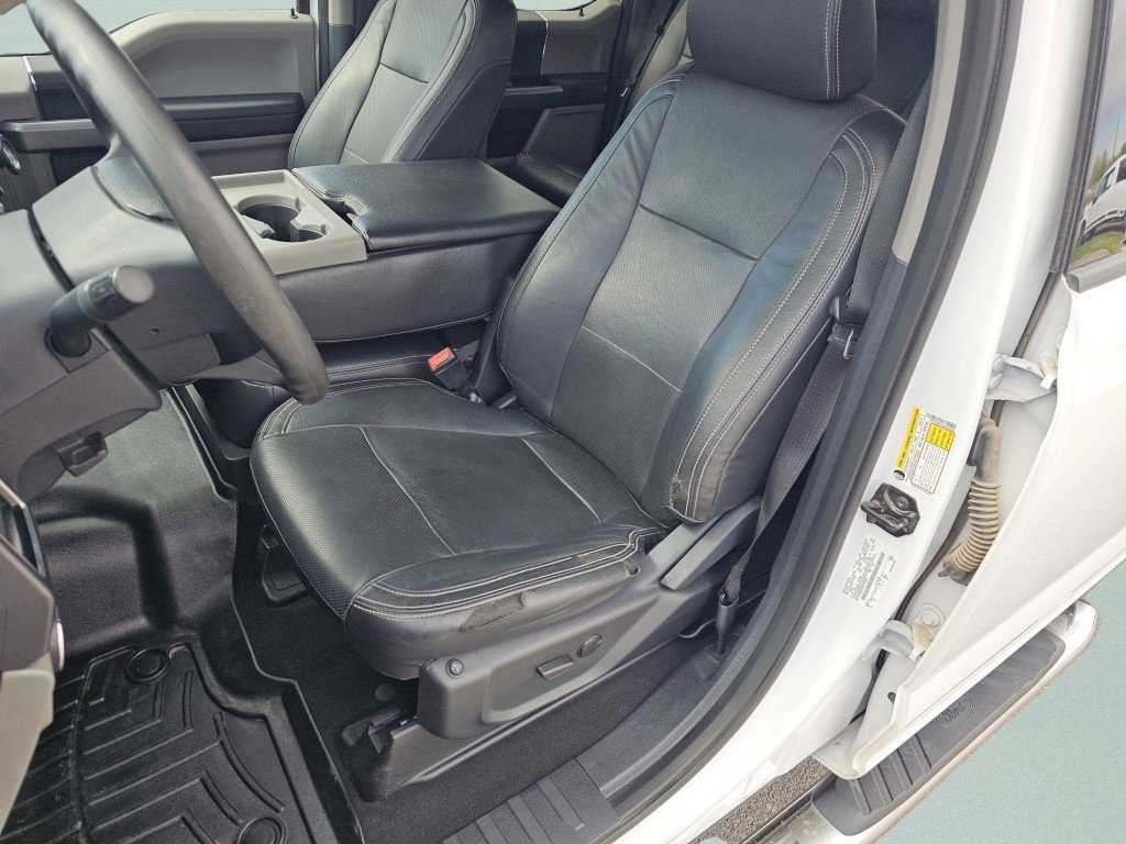 Certified 2022 Ford F350 XLT w/ XLT Value Package image 12