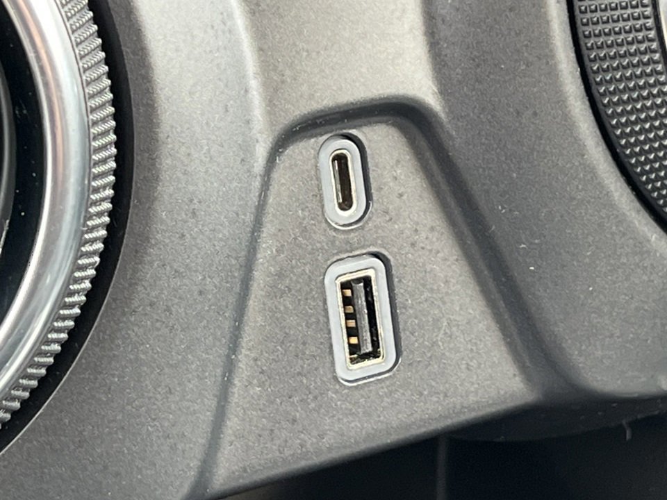 Used 2023 Chevrolet Blazer LT image 31