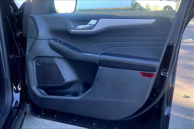 Certified 2022 Ford Escape SEL image 22