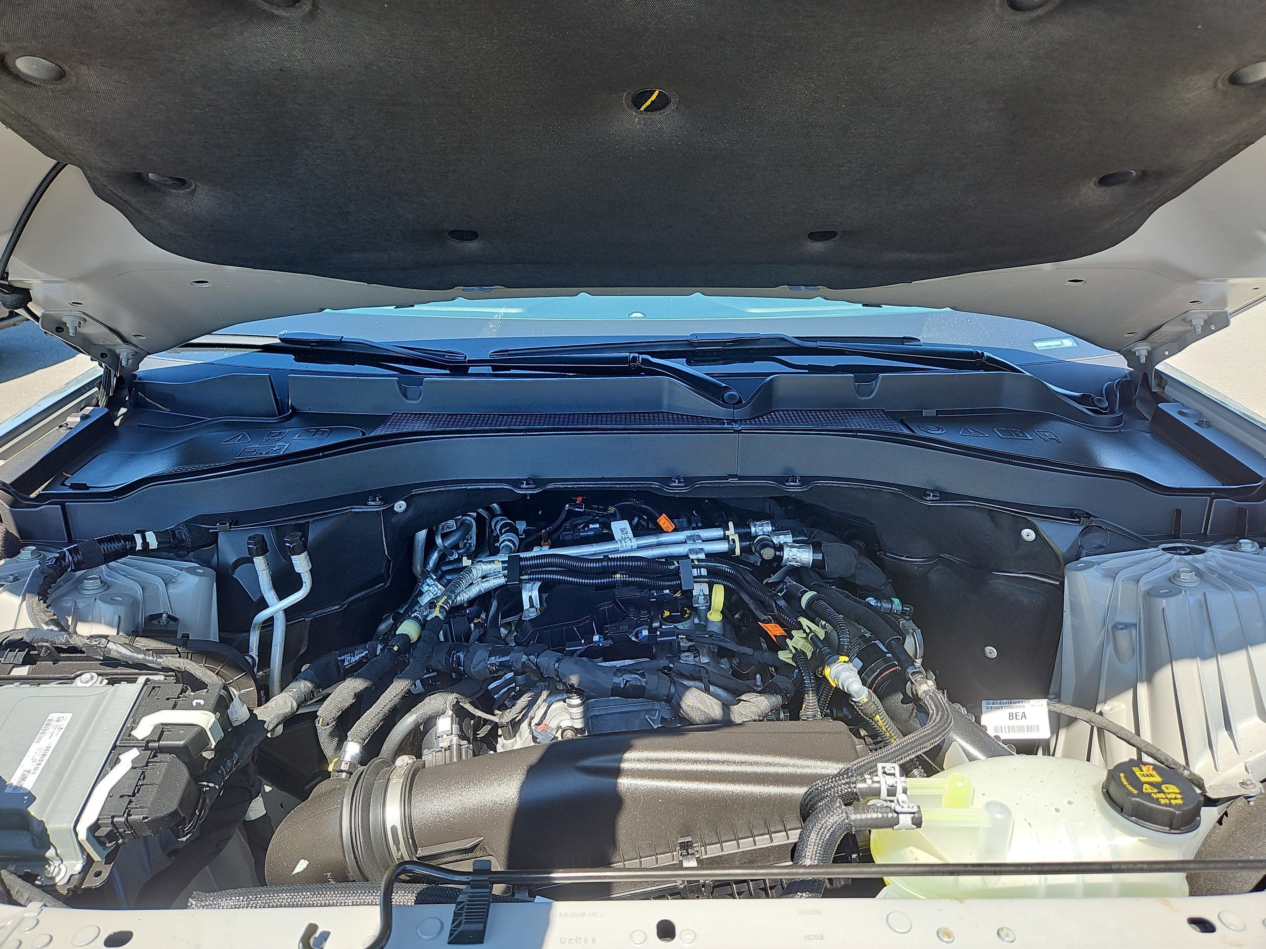 Certified 2025 Ford Explorer Active w/ Active Comfort Package AWD/4WD image 34