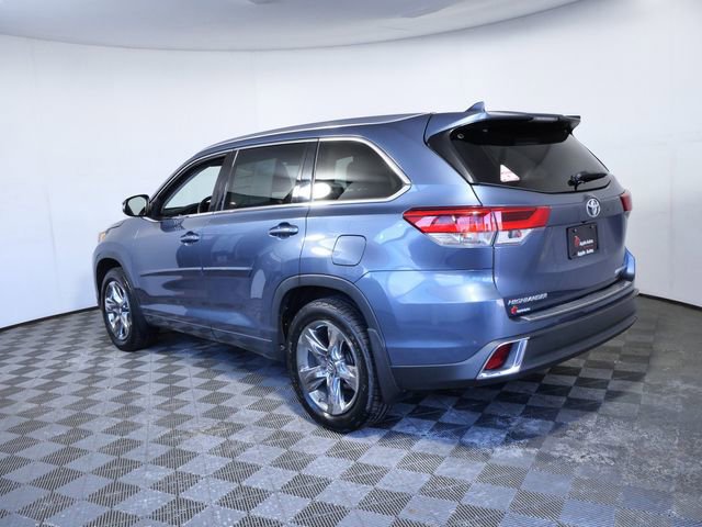 Used 2019 Toyota Highlander Limited Platinum AWD/4WD image 2