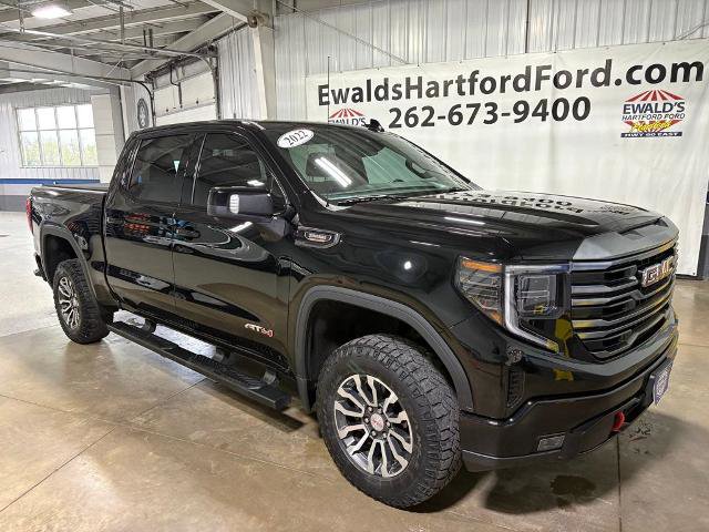 Used 2022 GMC Sierra 1500 AT4 AWD/4WD image 2