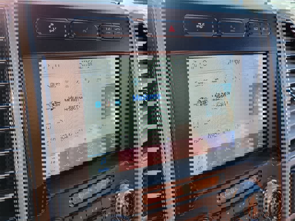 Certified 2021 Ford F250 King Ranch image 18