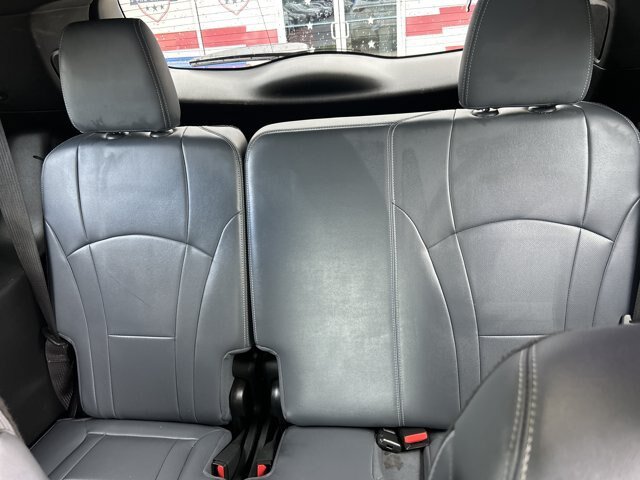 Used 2022 Buick Enclave Premium FWD image 13