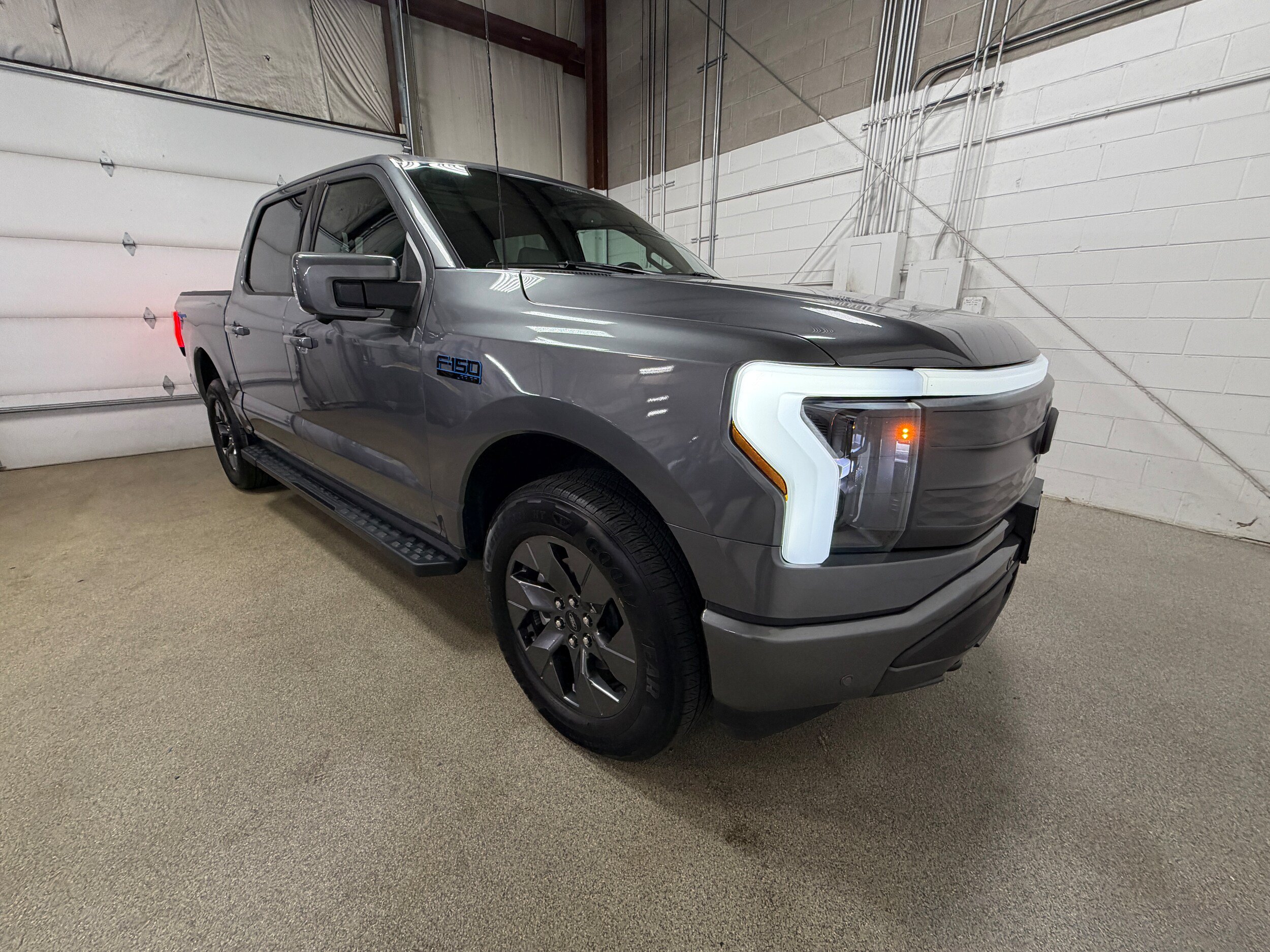 Certified 2024 Ford F150 Lightning Lariat AWD/4WD image 5