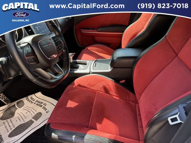 Used 2022 Dodge Charger Scat Pack w/ Dynamics Package RWD image 19