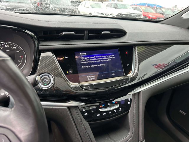 Used 2024 Cadillac XT6 Sport image 33