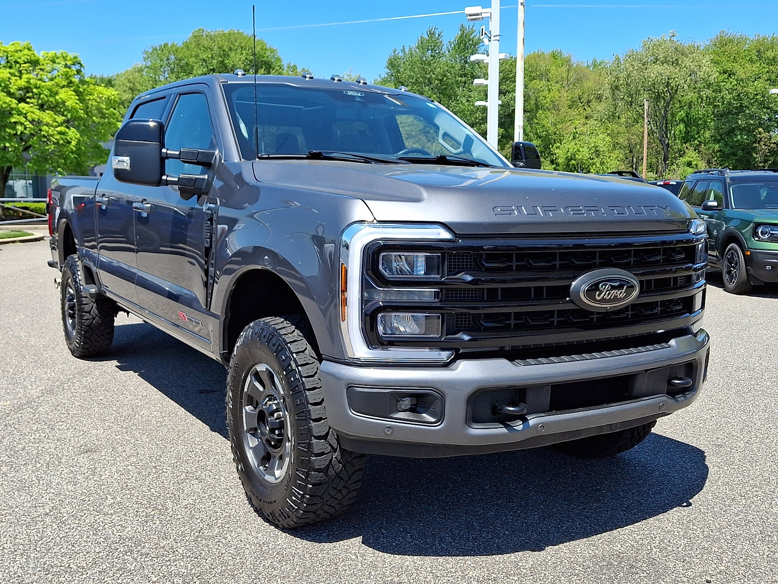 Certified 2024 Ford F250 Lariat w/ Lariat Ultimate Package AWD/4WD image 2