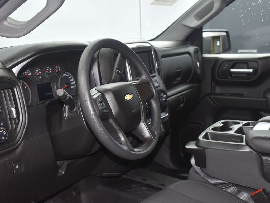 Used 2021 Chevrolet Silverado 1500 Custom image 5