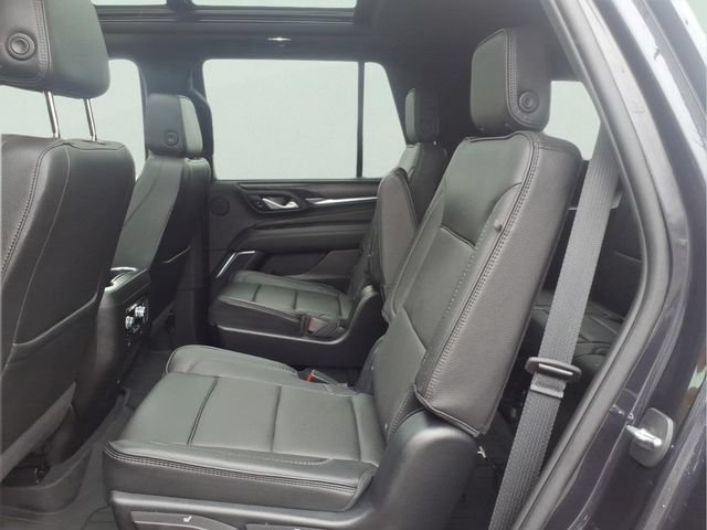 Used 2023 GMC Yukon Denali w/ LPO, Floor Liner Package AWD/4WD image 9