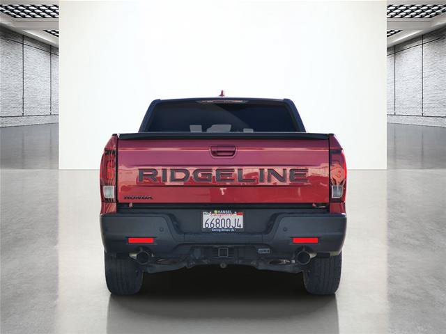Used 2025 Honda Ridgeline Black Edition image 6
