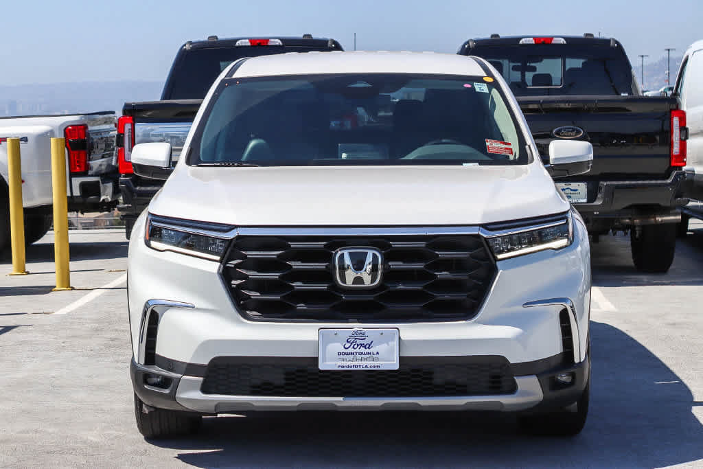 Used 2024 Honda Pilot EX-L image 2