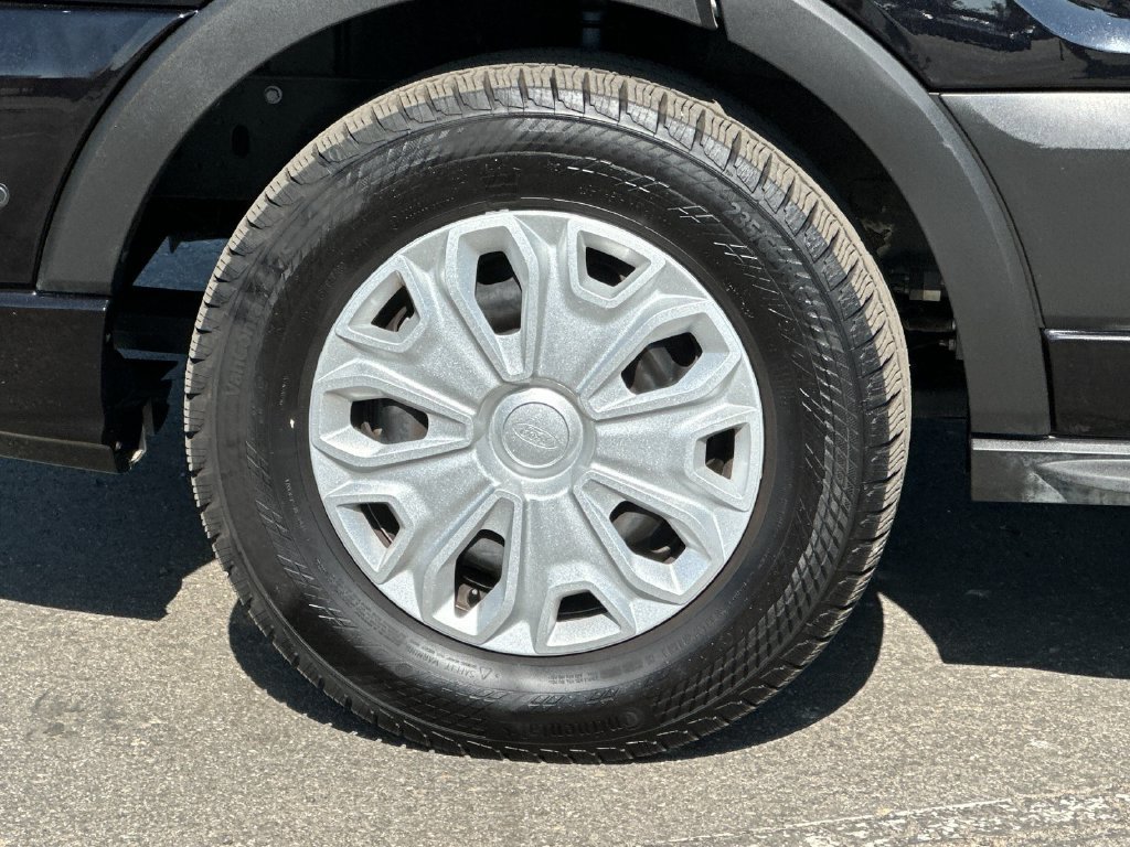 Certified 2025 Ford Transit 350 XLT RWD image 25