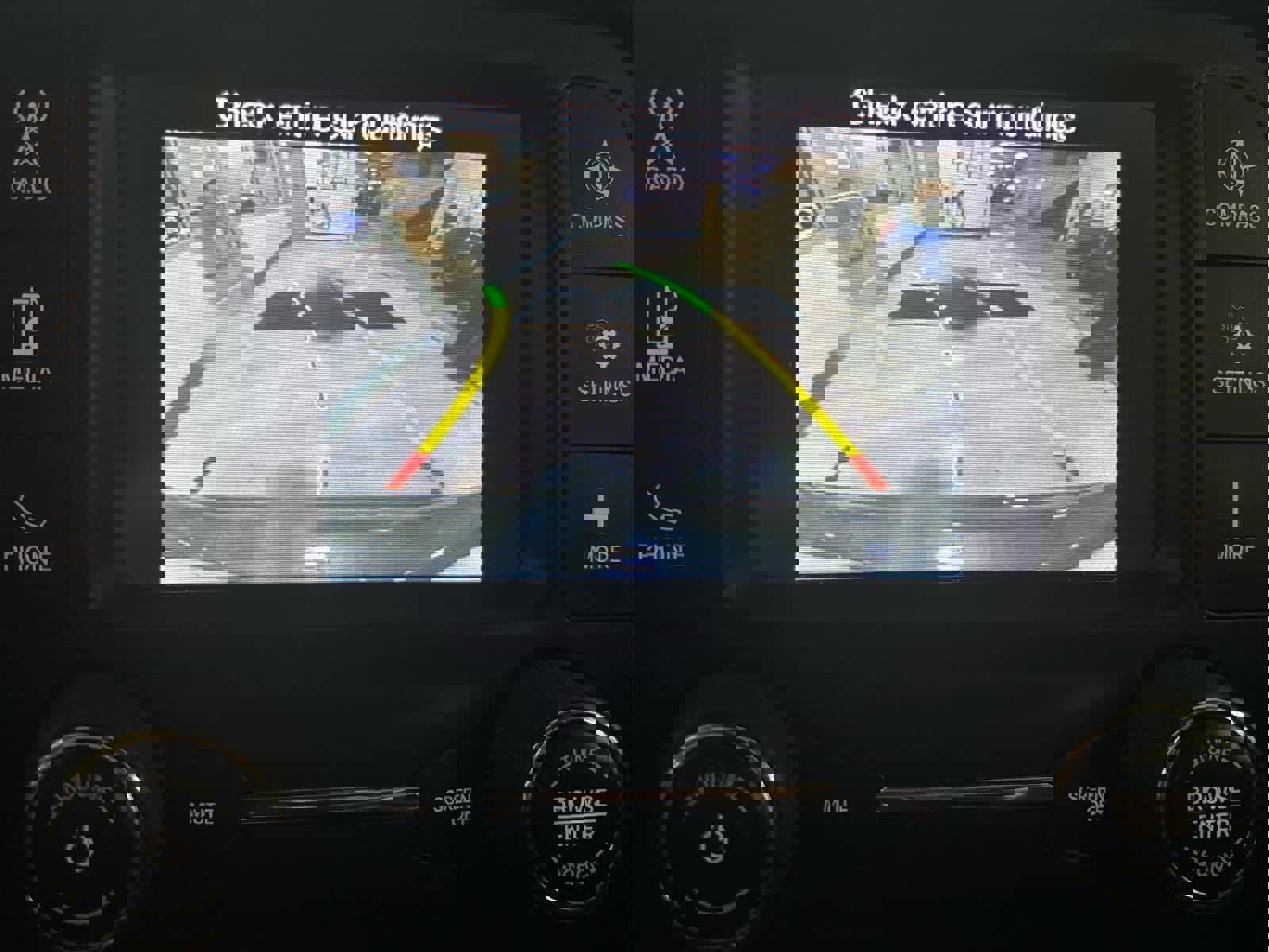 Used 2018 Jeep Compass Latitude w/ Cold Weather Group image 28