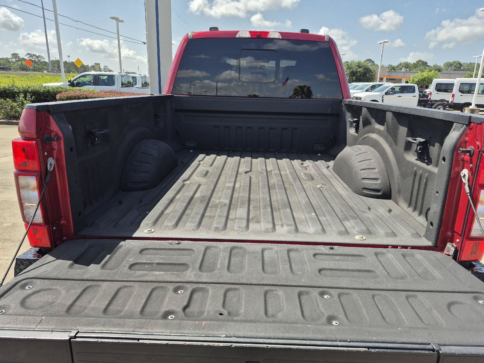 Certified 2021 Ford F250 Lariat w/ Lariat Ultimate Package AWD/4WD image 15