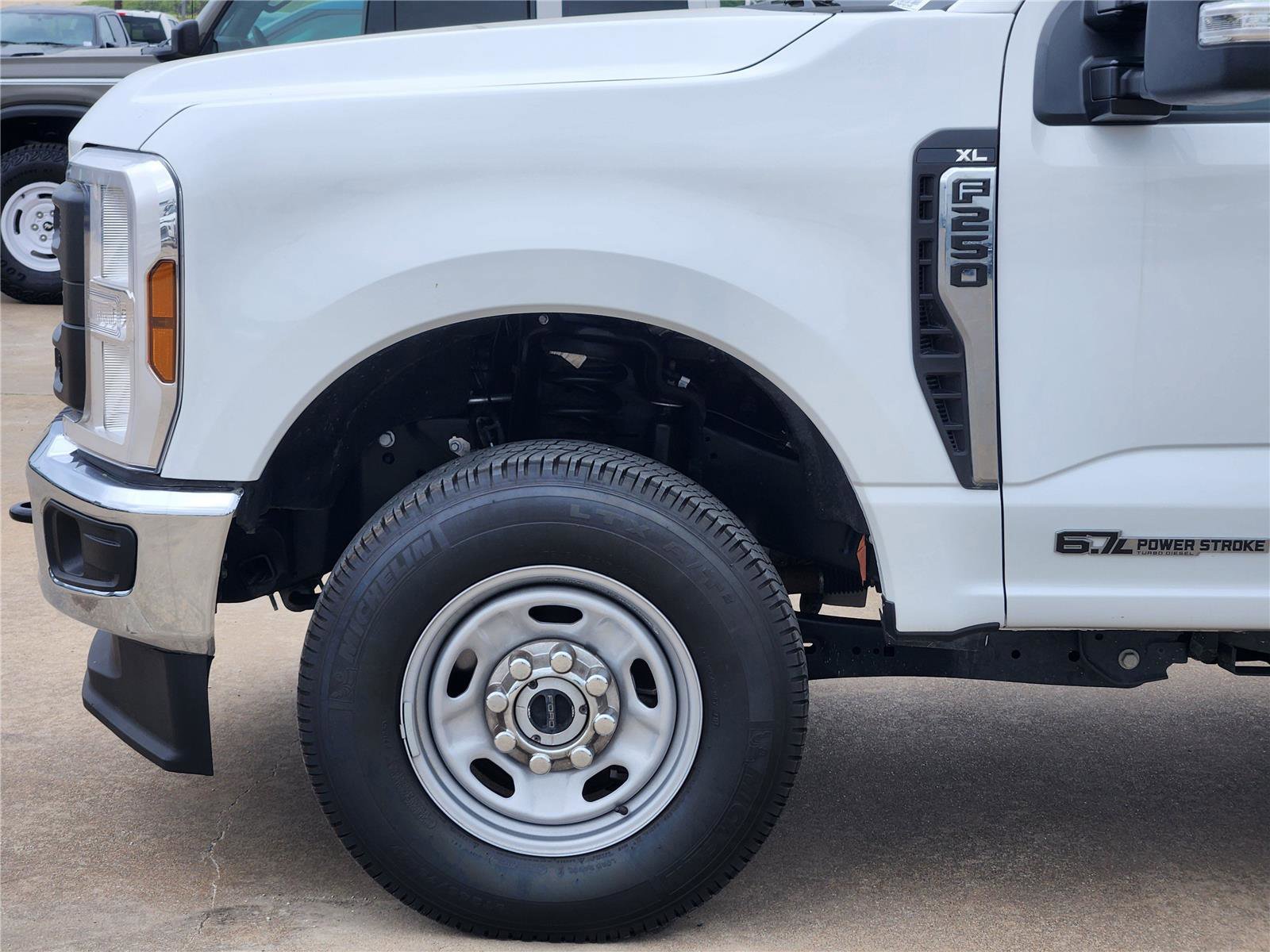 Certified 2025 Ford F250 XL w/ FX4 Off-Road Package AWD/4WD image 11
