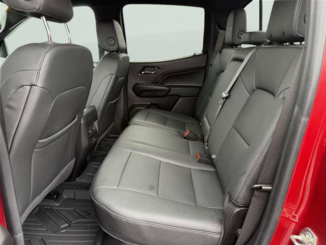 Used 2024 Chevrolet Colorado LT w/ LT Convenience Package III AWD/4WD image 12