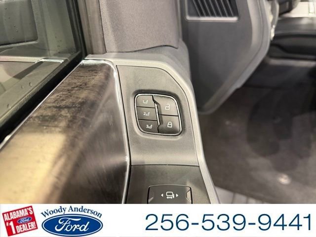Certified 2024 Ford F250 Lariat w/ Lariat Ultimate Package image 25