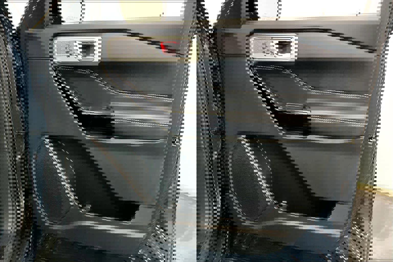 Certified 2022 Ford Explorer ST w/ Equipment Group 401A image 20