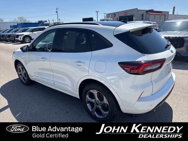 Certified 2024 Ford Escape ST-Line w/ Tech Pack #1 image 3