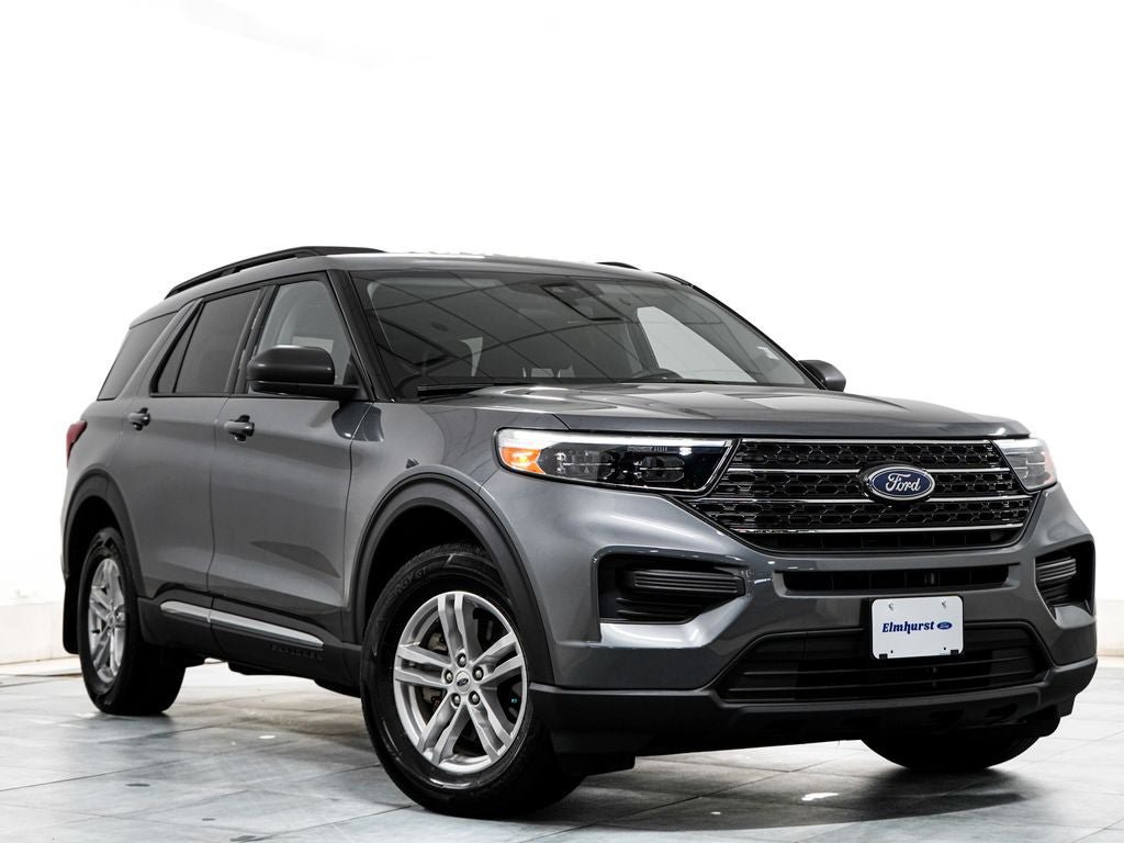Certified 2024 Ford Explorer XLT w/ Class IV Trailer Tow Package