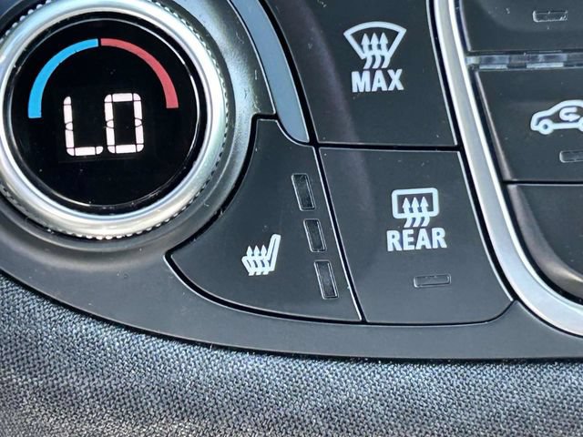 Used 2025 Chevrolet Malibu LT FWD image 10