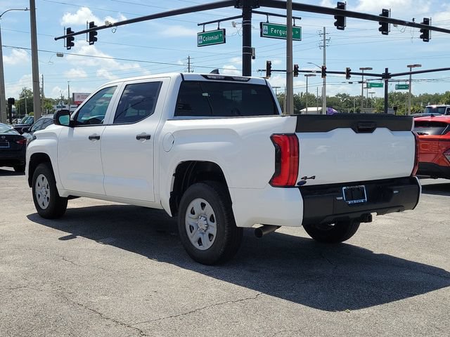 Used 2025 Toyota Tundra SR w/ SR Tow Package AWD/4WD image 4
