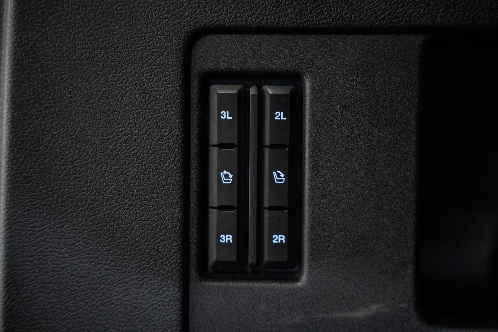 Certified 2024 Ford Expedition Max Limited image 27