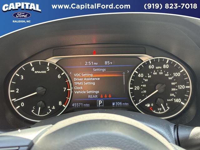 Used 2025 Nissan Altima 2.5 SV FWD image 25