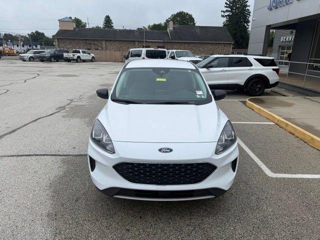 Certified 2022 Ford Escape SE w/ Convenience Package AWD/4WD image 2