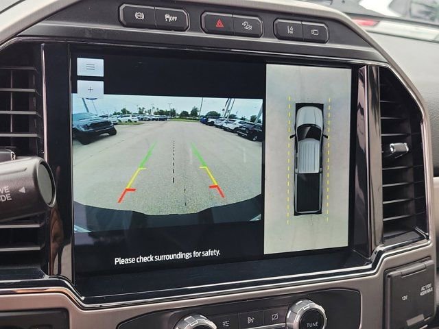 Certified 2022 Ford F250 Platinum w/ Tremor Off-Road Package AWD/4WD image 32