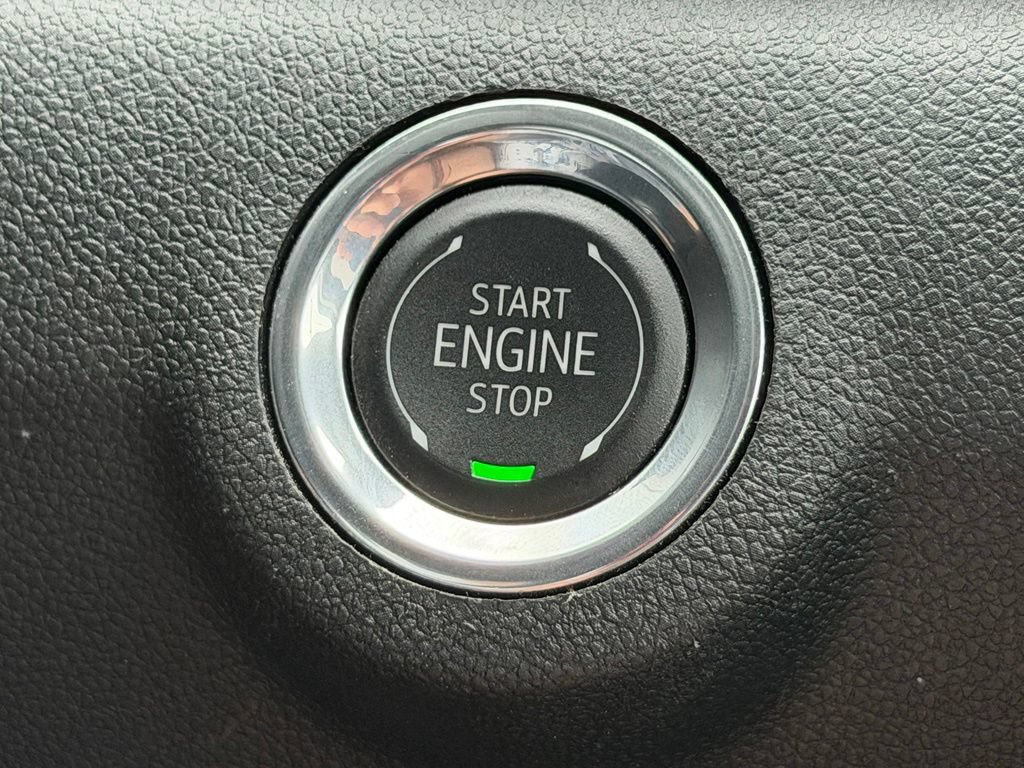 Used 2026 GMC Terrain Denali AWD/4WD image 15