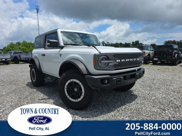 Certified 2023 Ford Bronco Badlands AWD/4WD image 1