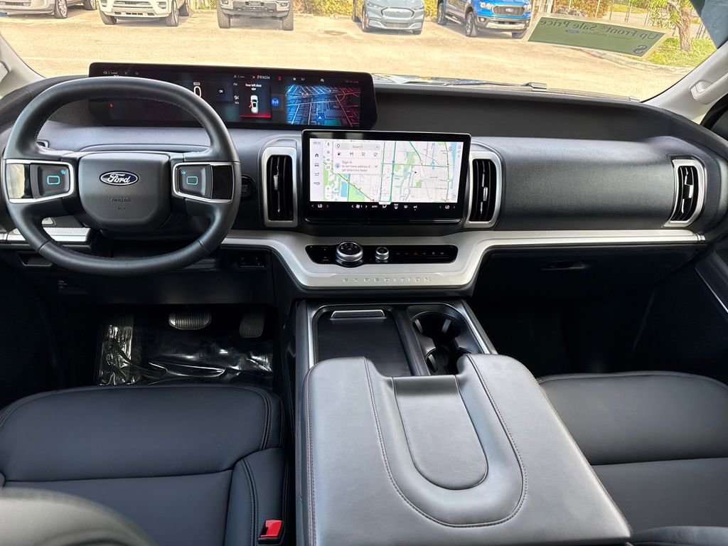 Certified 2025 Ford Expedition Max Active image 6