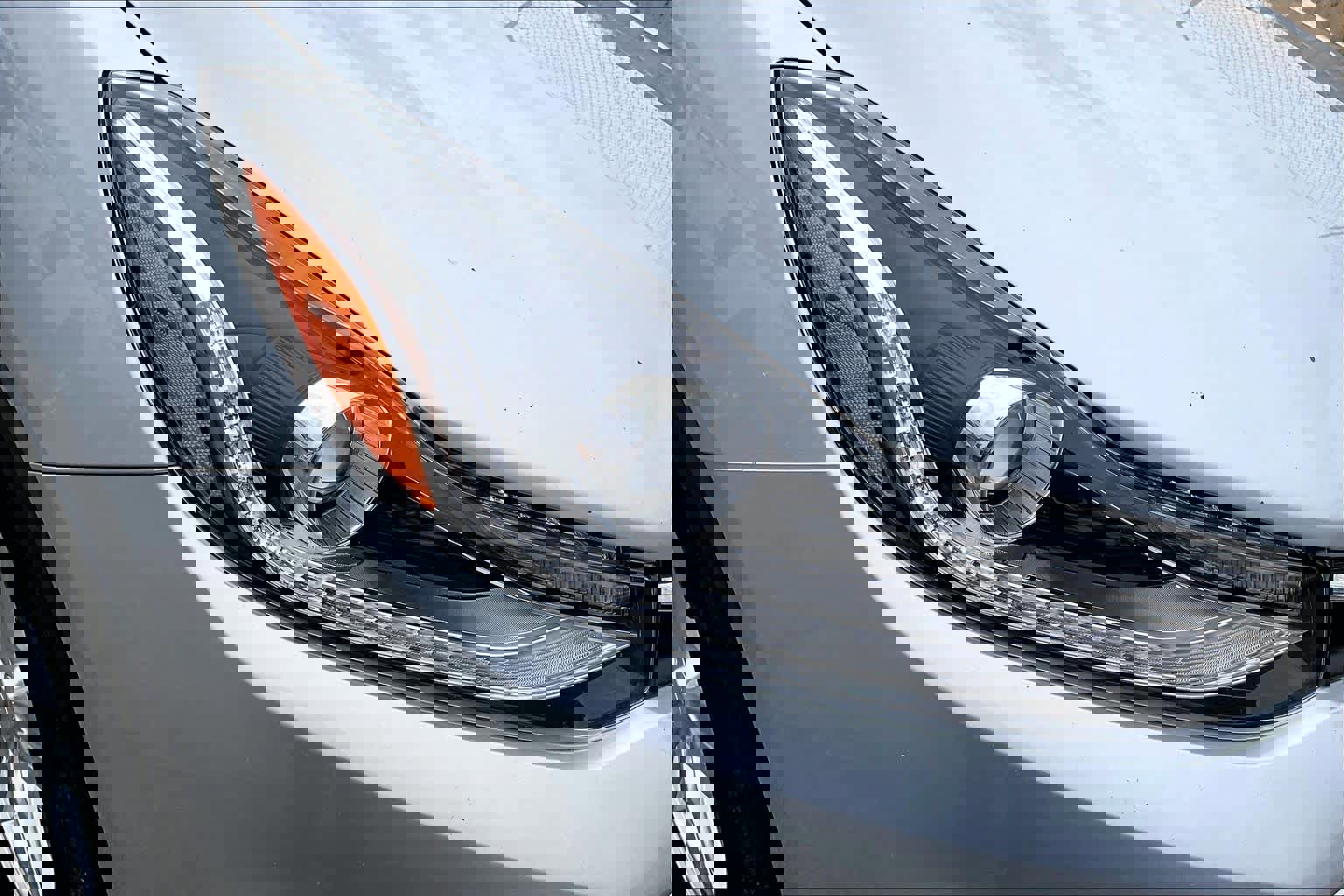 Used 2020 Chevrolet Trax LT w/ LT Convenience Package image 26