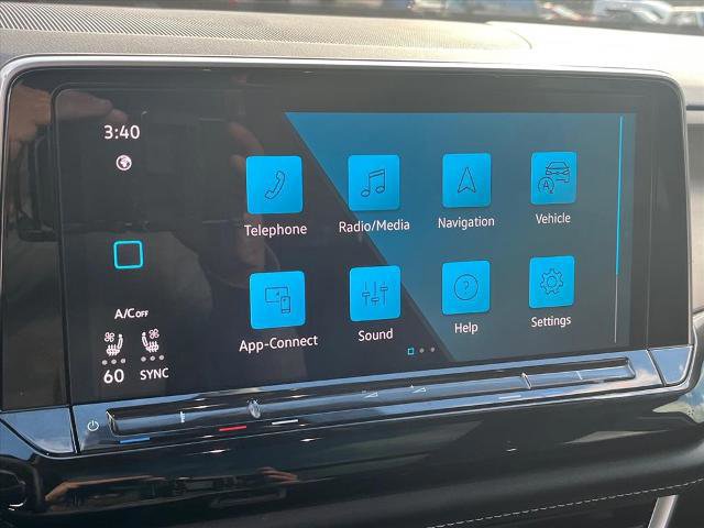 Used 2024 Volkswagen Atlas SE image 10