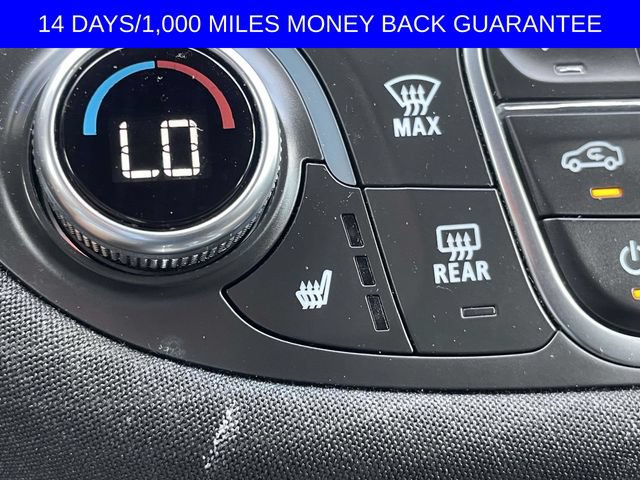 Used 2025 Chevrolet Malibu LT FWD image 24