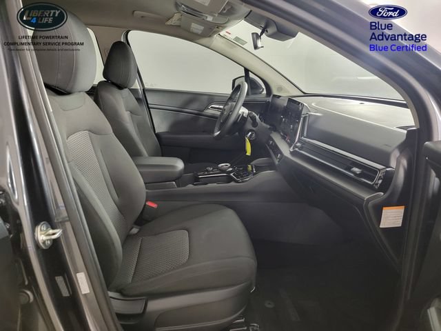 Used 2023 Kia Sportage LX FWD image 17
