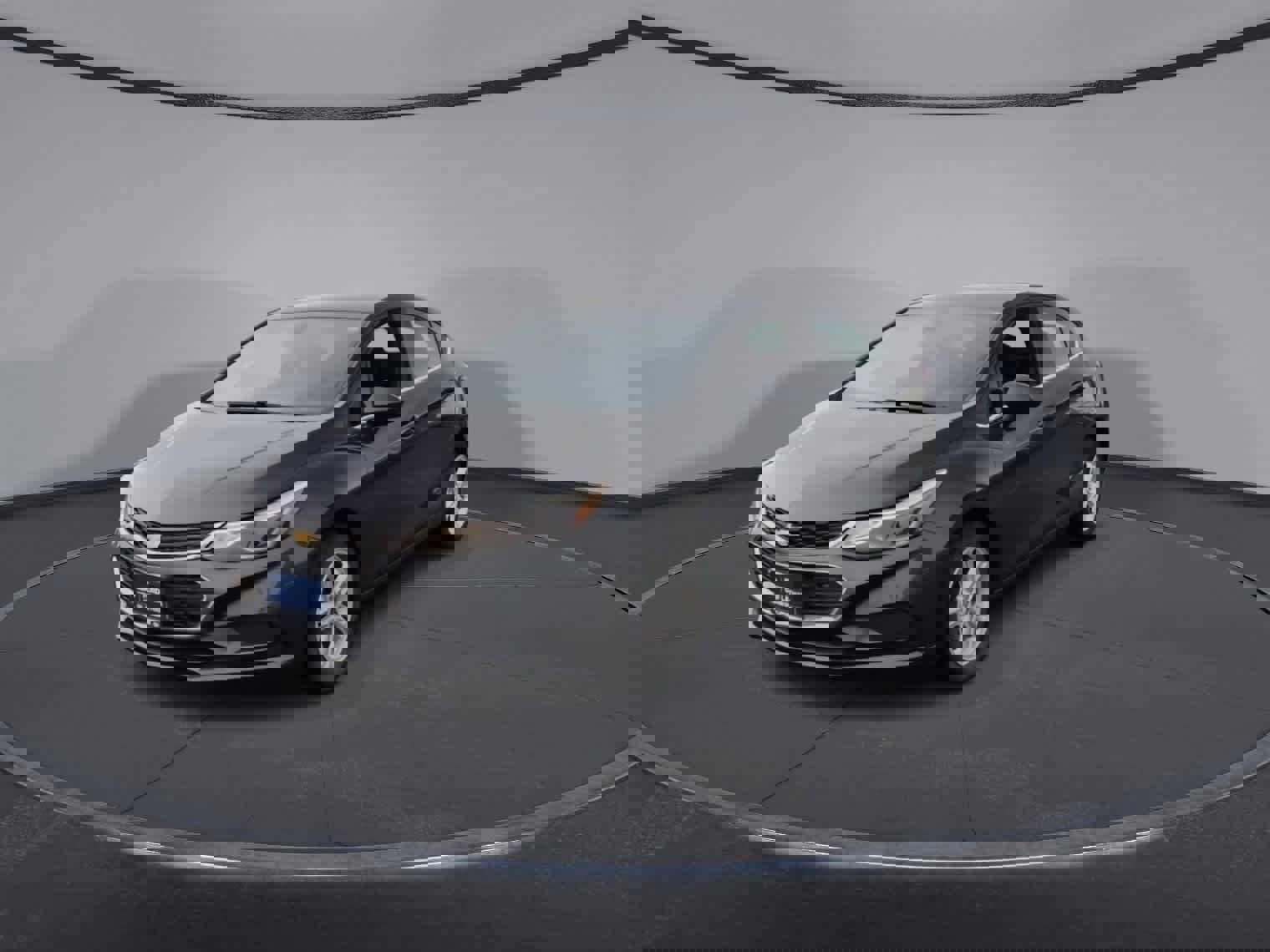 Used 2018 Chevrolet Cruze LT w/ Convenience Package image 3